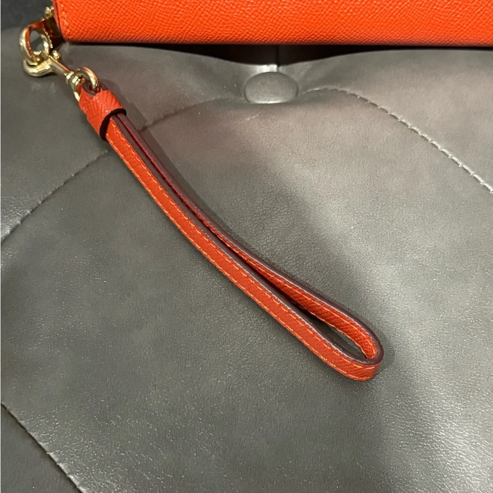 💯 EUC Coach Accordion Wrist Zip Wallet Orange - Picture 3 of 7